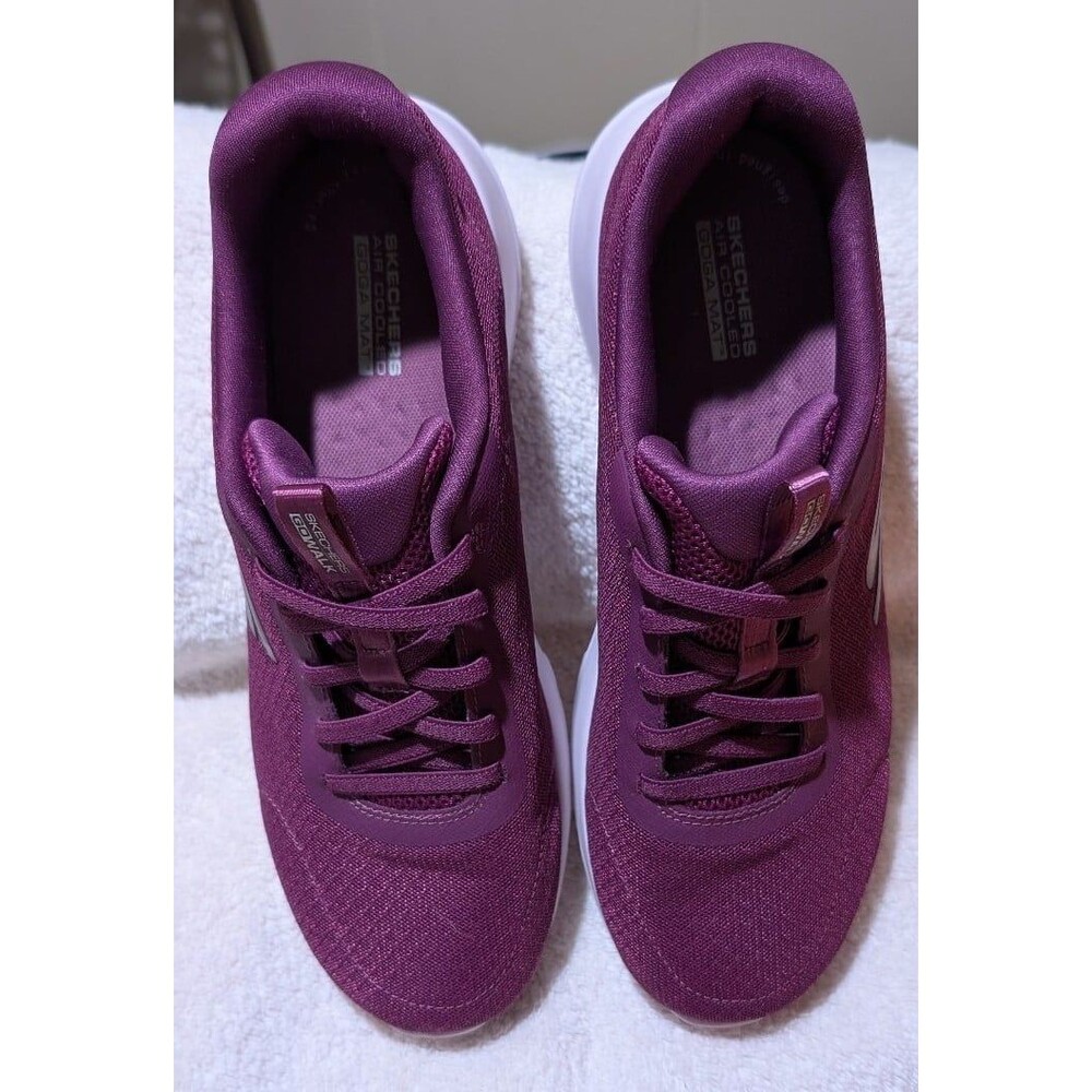 Skechers GOwalk Joy Sea Wind Plum Purple Women 8.5 Sneakers Air Cooled Goga Mat